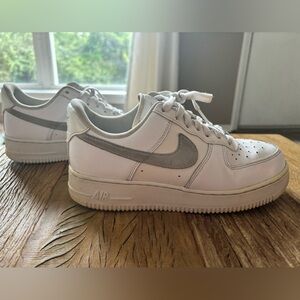 Nike Air Force 1 Leather Trainers Women’s